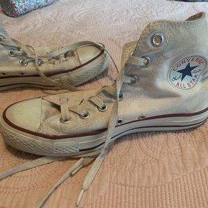 White converse